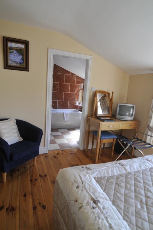 Carrowntober House B & B Oughterard Szoba fotó
